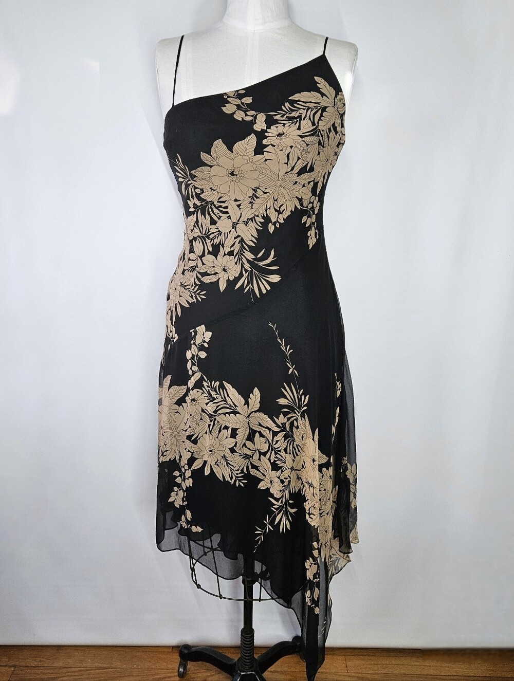 BCBGMaxazria Size 8/S Dress 100% Silk Bias Black Taupe Floral Vintage 90s Y2K